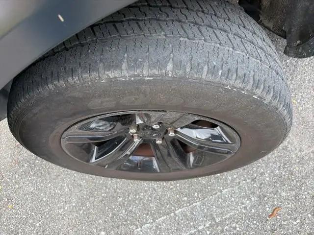 2024 Ram 1500 Classic Warlock Crew Cab 4x2 5'7" Box