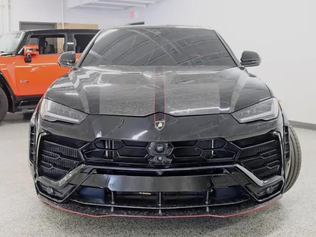 2022 Lamborghini Urus Graphite Capsule