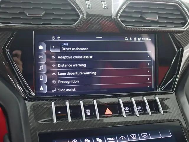 2022 Lamborghini Urus Graphite Capsule