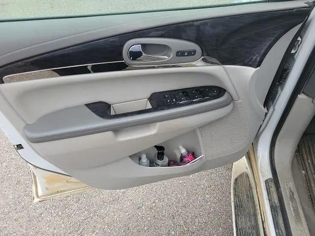 2017 Buick Enclave Leather