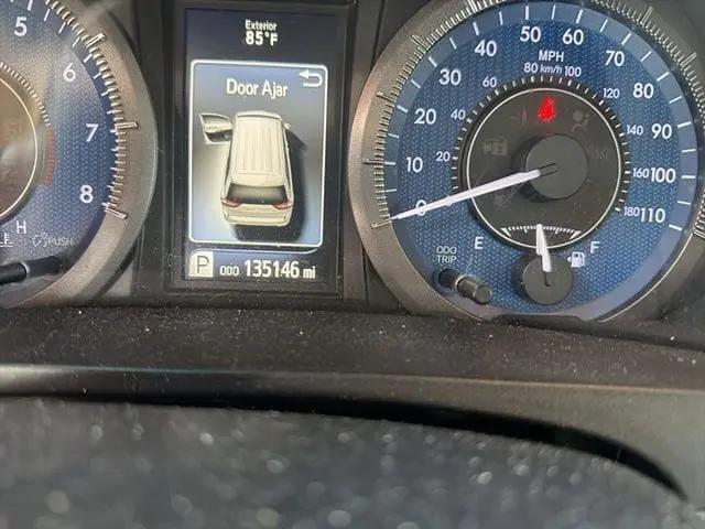 2017 Toyota Sienna XLE 8 Passenger