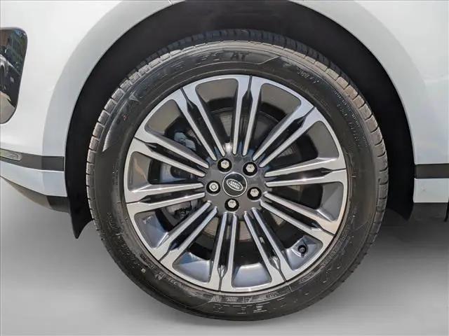 2026 Land Rover Range Rover Evoque S