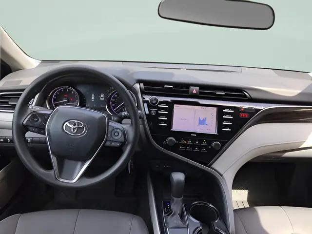 2020 Toyota Camry LE AWD