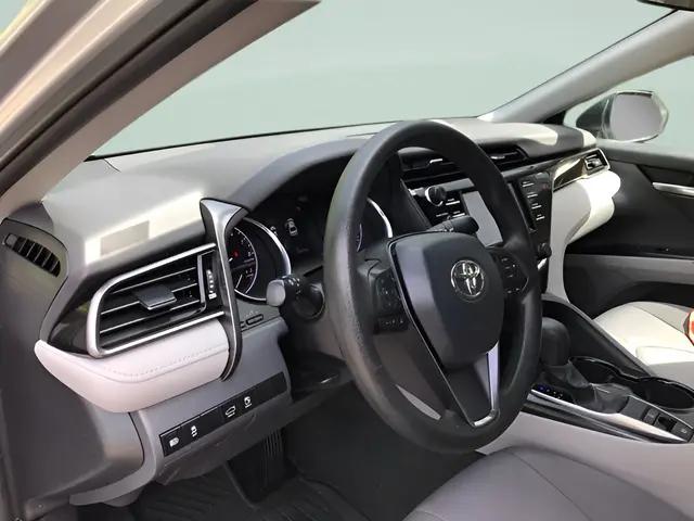 2020 Toyota Camry LE AWD