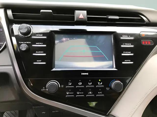 2020 Toyota Camry LE AWD
