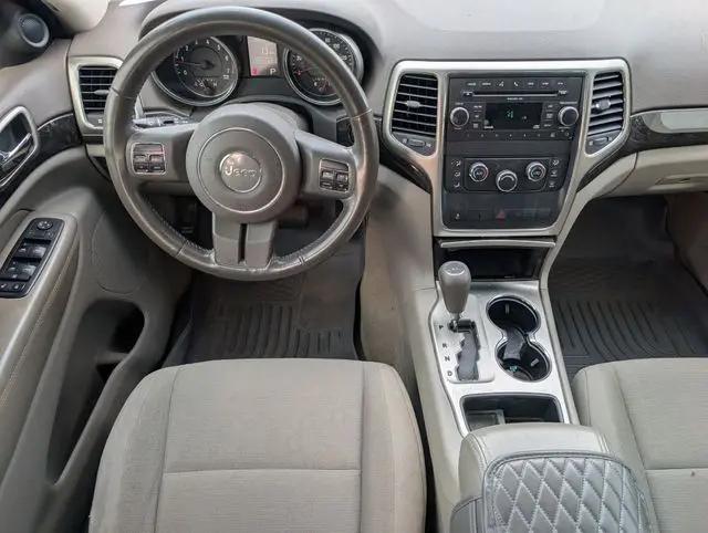 2011 Jeep Grand Cherokee Laredo