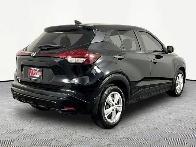 2021 Nissan Kicks S Xtronic CVT