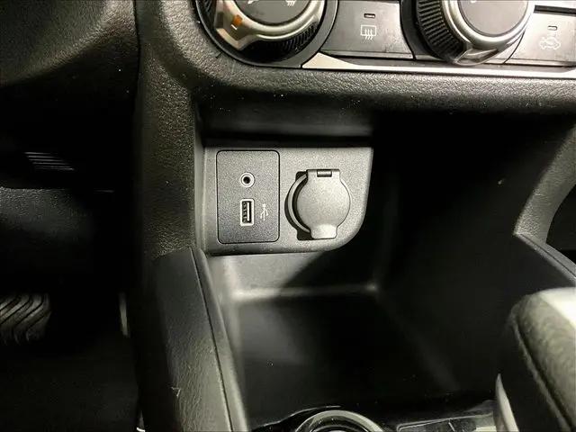 2021 Nissan Kicks S Xtronic CVT