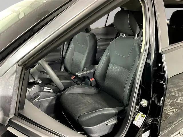 2021 Nissan Kicks S Xtronic CVT