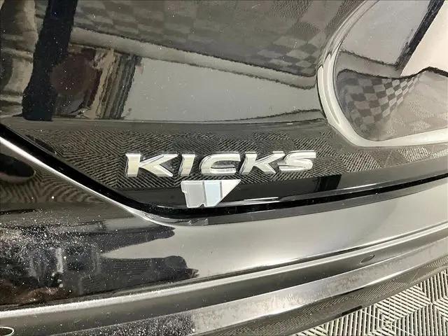 2021 Nissan Kicks S Xtronic CVT