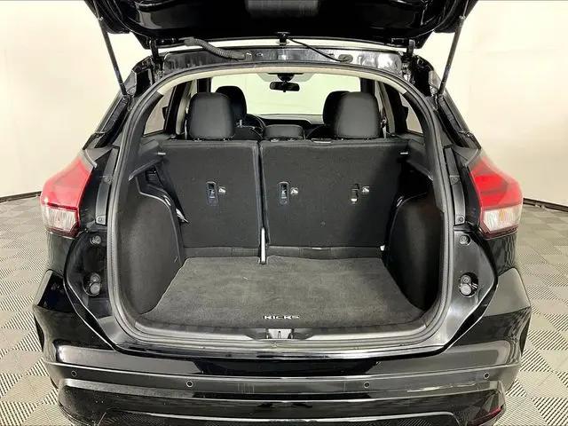 2021 Nissan Kicks S Xtronic CVT