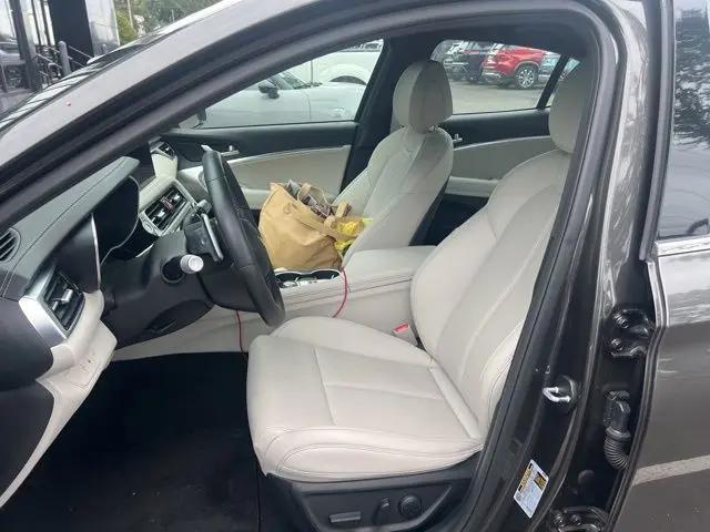 2025 Genesis G70 2.5T RWD