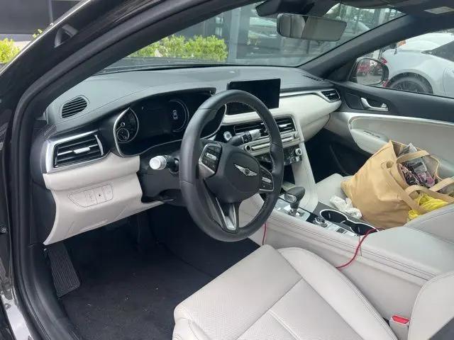2025 Genesis G70 2.5T RWD