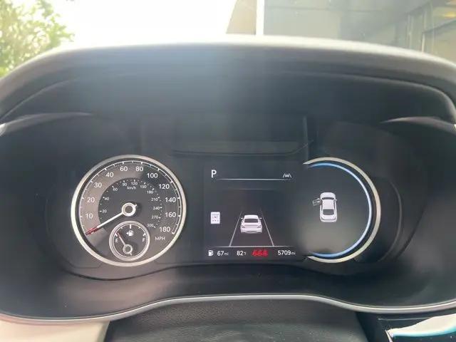 2025 Genesis G70 2.5T RWD