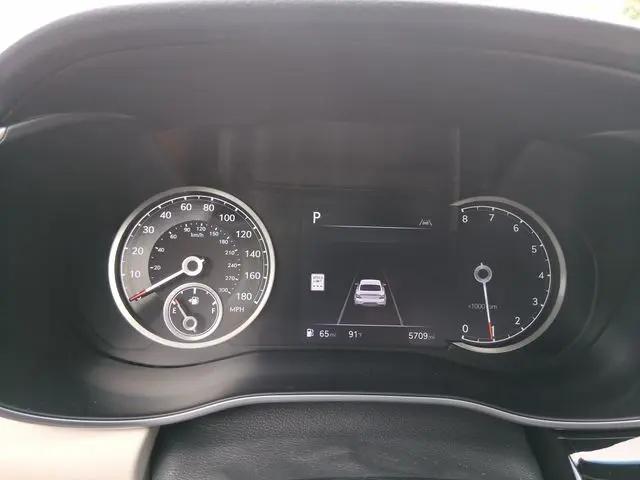 2025 Genesis G70 2.5T RWD