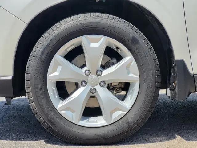 2014 Subaru Forester 2.5i Touring