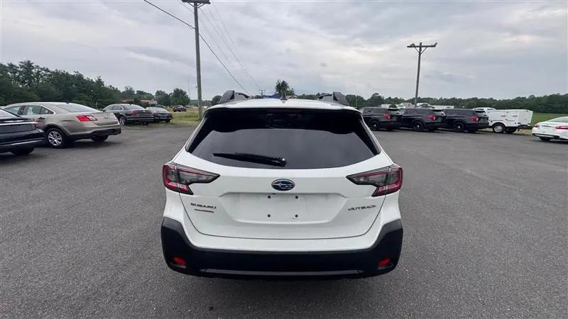 2023 Subaru Outback Premium
