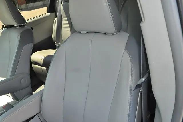2013 Toyota Sienna Limited 7 Passenger