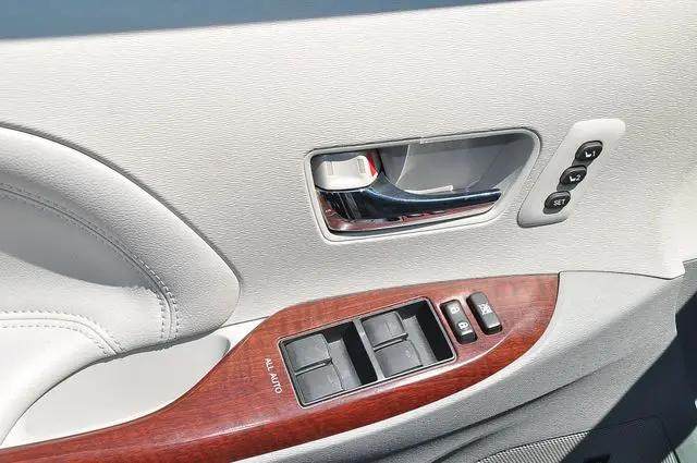 2013 Toyota Sienna Limited 7 Passenger