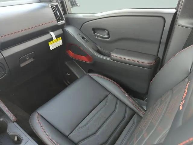 2026 Nissan Frontier Crew Cab PRO-X 4x2