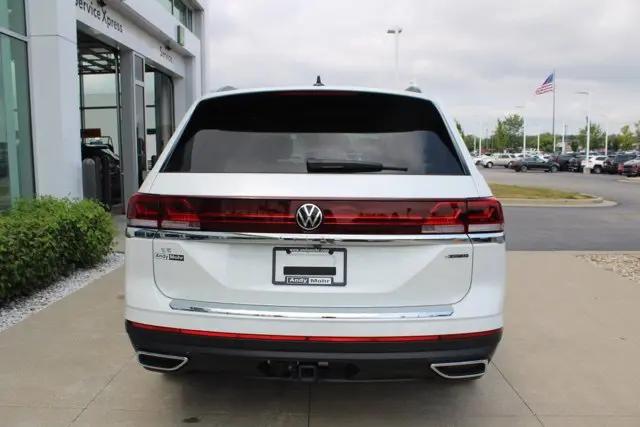 2026 Volkswagen Atlas SE with Technology