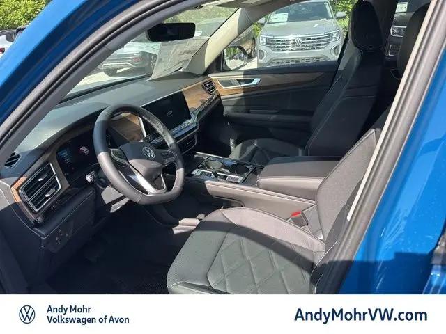 2026 Volkswagen Atlas SE with Technology