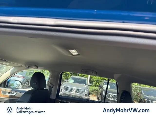 2026 Volkswagen Atlas SE with Technology