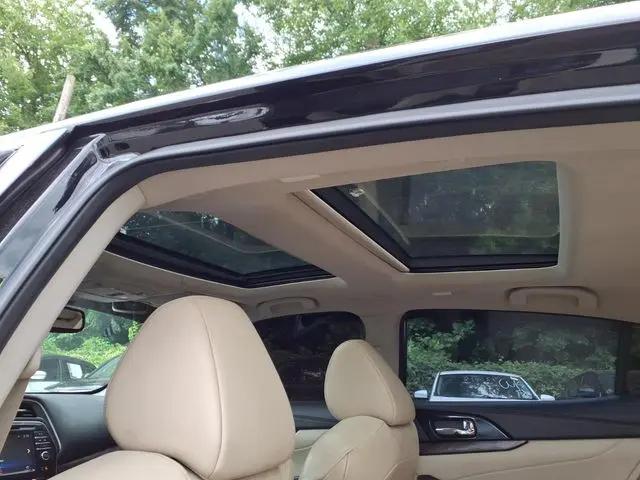 2017 Nissan Maxima 3.5 Platinum