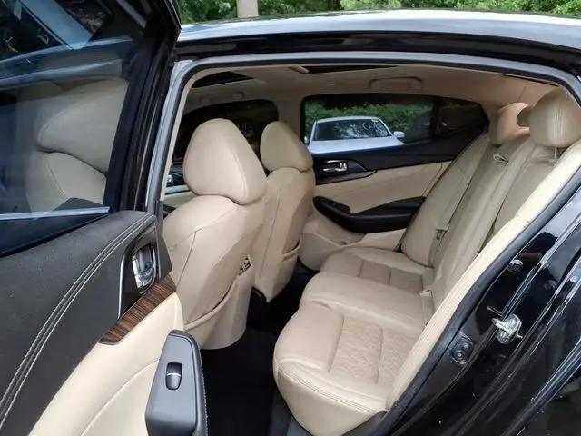 2017 Nissan Maxima 3.5 Platinum