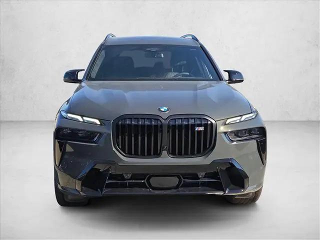 2027 BMW X7 M60i
