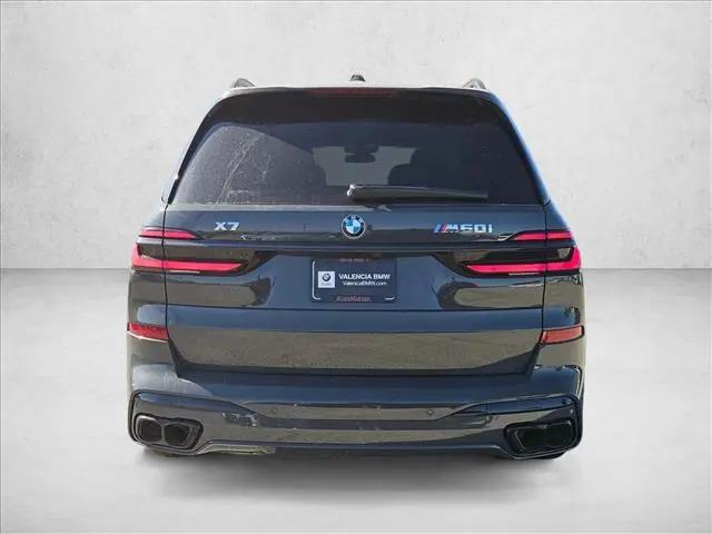 2027 BMW X7 M60i