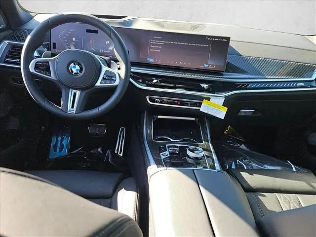 2027 BMW X7 M60i