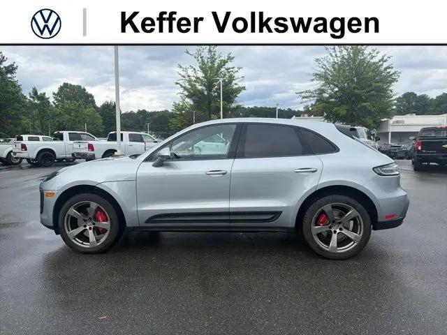 2022 Porsche Macan S