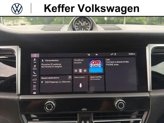 2022 Porsche Macan S