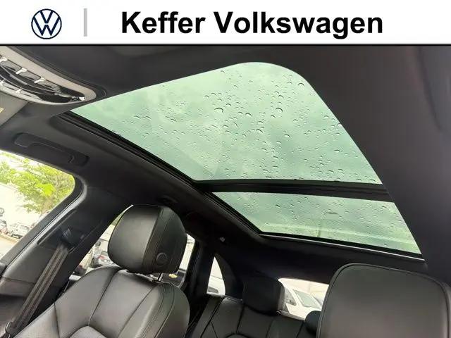 2022 Porsche Macan S