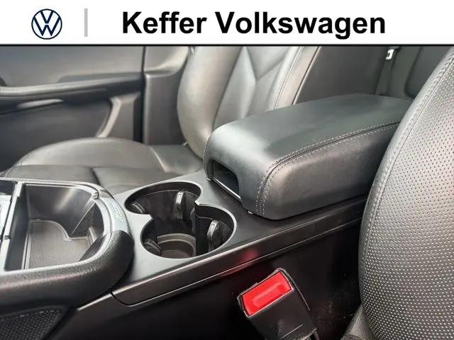 2022 Porsche Macan S