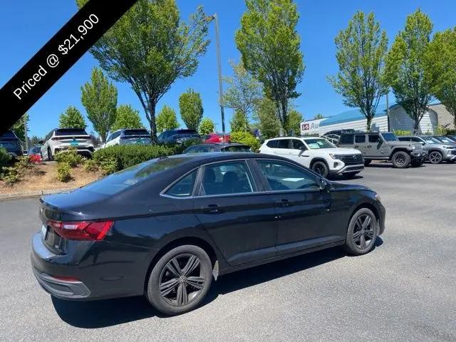 2024 Volkswagen Jetta 1.5T SE