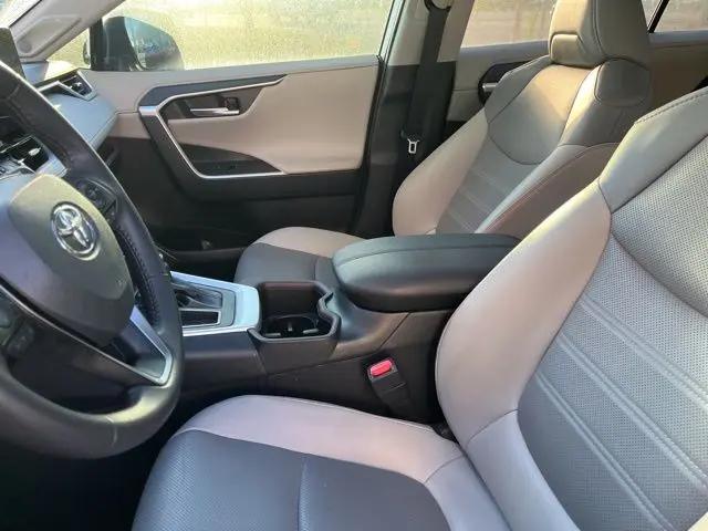2025 Toyota RAV4 Limited