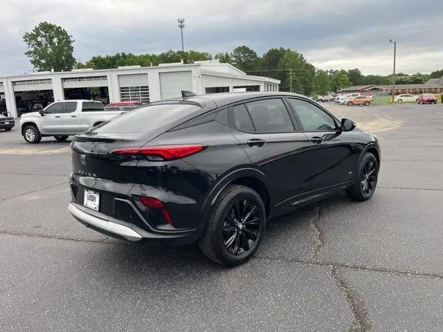 2025 Buick NV Sport Touring FWD