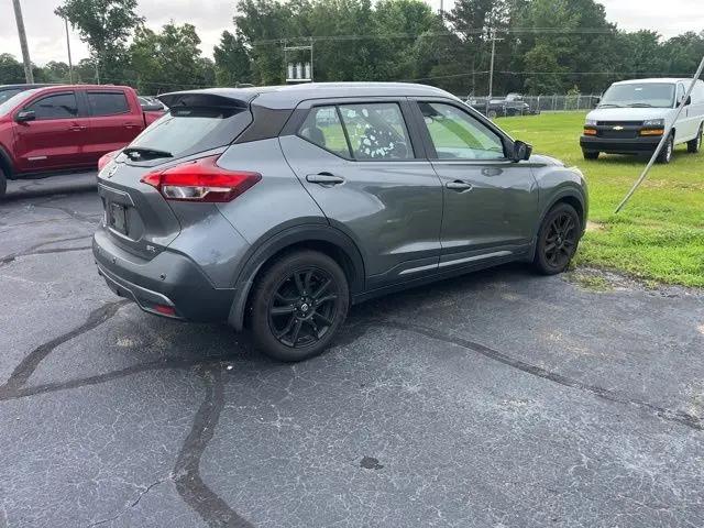2020 Nissan Kicks SR Xtronic CVT