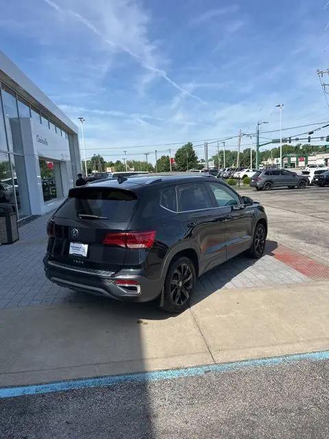 2022 Volkswagen Taos 1.5T SE