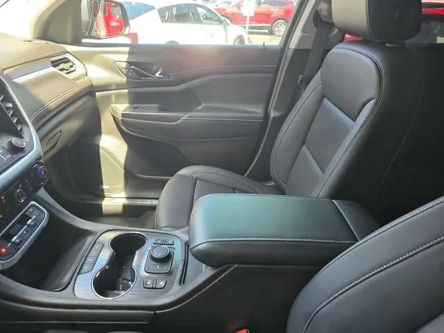 2021 GMC Acadia FWD SLT