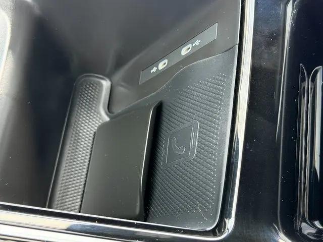 2023 Volkswagen ID.4 AWD Pro