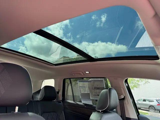 2026 Volkswagen Atlas SEL Premium R-Line