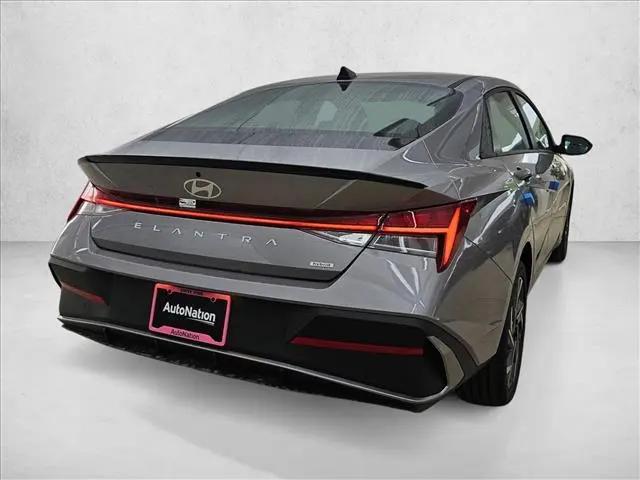 2025 Hyundai Elantra Hybrid SEL Sport