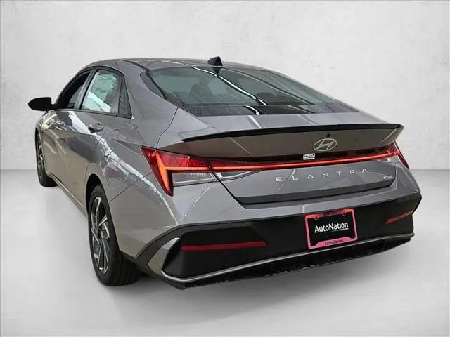 2025 Hyundai Elantra Hybrid SEL Sport