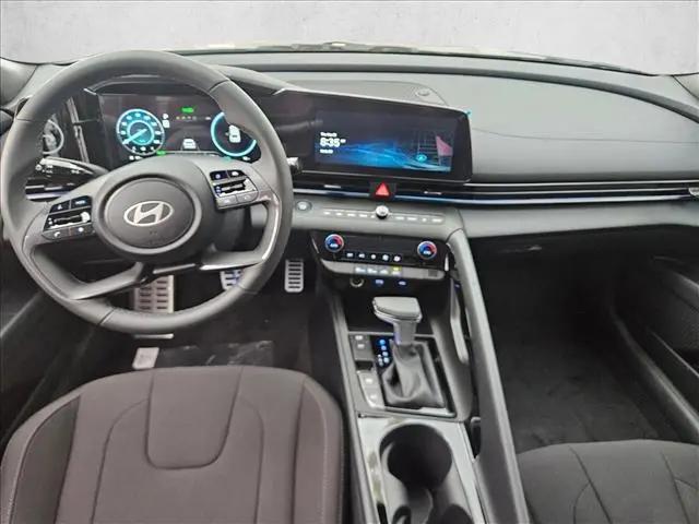 2025 Hyundai Elantra Hybrid SEL Sport
