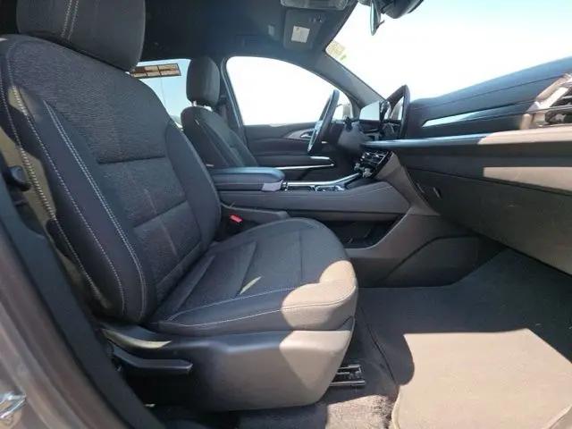 2024 Chevrolet Traverse AWD LT