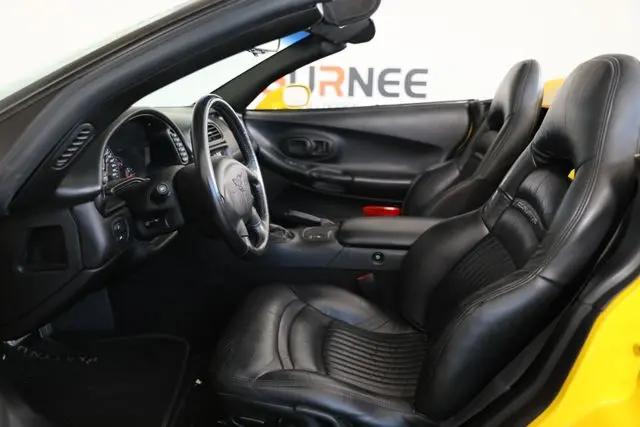2000 Chevrolet Corvette Base