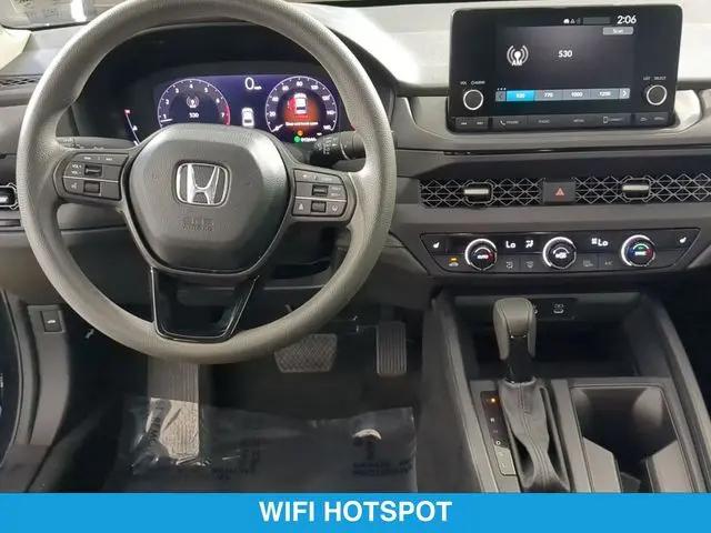 2025 Honda Accord Sedan SE
